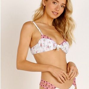 SOLD For Love & Lemons Naomi Scrunchy Bikini Top